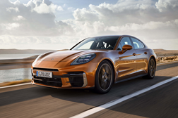 Novo Panamera: mais digital, mais luxuoso, mais eficiente - Mais E-Performance e motores totalmente renovados