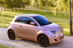 Fiat 500e liderou mercado dos veículos urbanos elétricos na Europa - Pelo segundo ano consecutivo em 2023