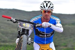 HOJE: Vítor Gamito esclarece dúvidas sobre nutrição desportiva em directo