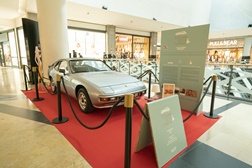 Passatempo: Almada Forum oferece passeio num Porsche 924 de 1975 - Até 2 de abril