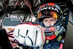 Tiago Monteiro do céu ao inferno no Estoril - “... Só perdi uma batalha e há mais pela frente..." diz o piloto