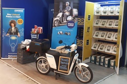 Makro põe clientes a andar de moto