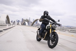 Triumph Speed 400 e Scrambler 400 X prontas para test-ride