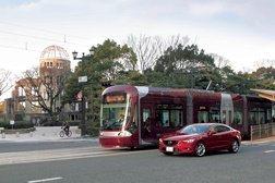 Mazda demonstra inédita tecnologia de segurança