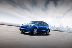 Tesla apresenta o seguro... Tesla - De forma inicial apenas disponível na Califórnia, EUA