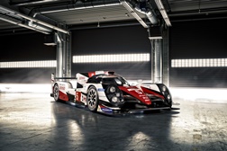 Toyota Gazoo Racing apresenta novo TS050 HYBRID para o Campeonato Mundial de Endurance 2016