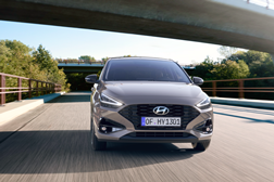 Novo Hyundai i30 chega mais arrojado, melhor conectividade e eficiência - Disponível em Portugal a partir de 27.530€