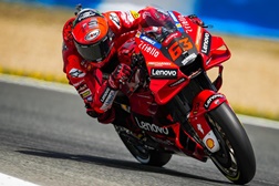 MotoGP, 2022, Grande Prémio Red Bull de Espanha – Bagnaia na pole com volta recorde  - Oliveira afundado em 21º
