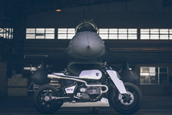 BMW R18 "Maverick" na semi-final