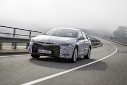 Vem aí o novo Opel Insignia: mais leve, mais dinâmico e mais ágil
