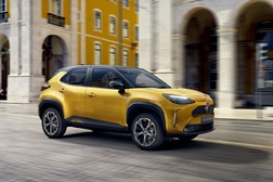 Toyota lança Yaris Cross em Portugal com promessa de felicidade - Novo SUV híbrido da Toyota lançado em Portugal a 10 de setembro 2021