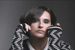 Cristina Branco revela capa e alinhamento do novo álbum "Menina"