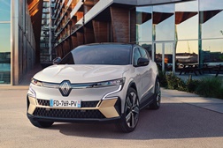 Novo Mégane E-Tech Elétrico segurança sem atalhos - Com tecnologia avançada