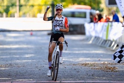 Ana Santos e Raul Mira triunfam na Taça de Portugal de Ciclocrosse de Santo Tirso
