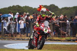 SBK, 2023, Philip Island, Corrida 1 - Bautista ganha a primeira  - Trio titânico magistral à chuva