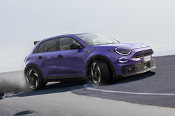 Desvendado o Novo Abarth 600e - O mais potente de sempre com 240 CV