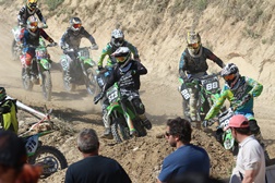 Rui Rodrigues e Francisco Salgado vencem Troféu Kawasaki na Moçarria