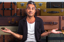 Jel está com "Excesso de Bagagem" - primeiro solo de Stand Up Comedy - De Norte a Sul do País, até dezembro, 90 minutos de humor