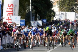 40ª Volta ao Algarve: Cavendish festeja na consagração de Kwiatkowski