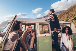 Roadtrips com amigos? A Bridgestone apresenta recomendações  - Para uma viagem segura, confortável e inesquecível