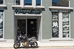 Garagem Central no Porto e Moto Morini - Um novo local de culto motociclístico