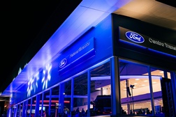 Formartinauto é o 1º concessionário a estrear a imagem Ford Signature em Portugal - Um novo design de exposição permite uma apresentação otimizada dos veículos