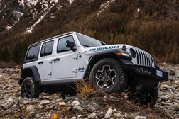 Novo Jeep Wrangler 4xe - Elétrico para ir a todo o lado