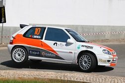 Paulo Santos de Saxo para dar luta