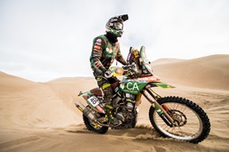 Tubo de gasolina volta a atrasar Mário Patrão num Dakar para esquecer