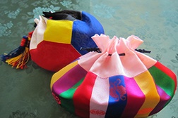 Workshop "Bojagui, Patchwork Coreano - Duru Jumoni" no Museu do Oriente