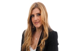 Anda meio mundo a tentar lixar a vida a outro meio -  (porque não me deixam dizer asneiras aqui)