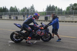 Mundial SBK - Pata Yamaha testa com sucesso