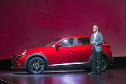 Mazda apresenta um novo SUV e expõe o  novo MX-5 em Los Angeles