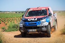 Fernando Barreiros na Baja TT Oeste de Portugal, de 6 e 8 de maio - Piloto Isuzu ocupa liderança na Categoria T2 da Taça Ibérica