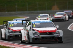 Citroën C-Elysée WTCC à descoberta do Slovakia Ring