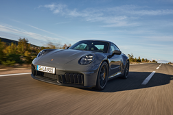 Novos 911 Carrera e 911 Carrera GTS - T-Hybrid para uma performance significativamente superior