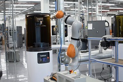Ford opera agora impressoras 3D controladas por um Robot 24/24 - “Javier” ajuda a aumentando a eficiência e a reduzindo os custos