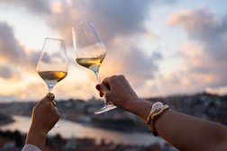 Taste & Toast Fest regressa ao The Yeatman com 8 chefes portugueses a cozinharem trufas e cogumelos - No dia 7 de novembro, o Chefe Ricardo Costa volta a ser o anfitrião do Taste & Toast Fest