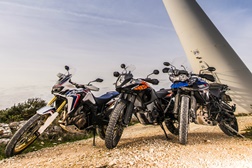 Teste Triplo Honda CRF1000L Africa Twin / KTM 1050 Adventure / Triumph Tiger 800 XCx - Por maus caminhos