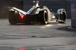 Fórmula E: Félix da Costa marca pontos importantes para a BMW  - No turbulento grande prémio de Paris