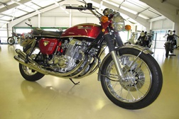 Bonhams leiloa 74 motos históricas