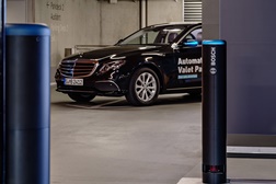 Bosch e Daimler apresentam estacionamento sem condutor em condições reais