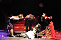 Festival "Cale-se" apresenta "No mundo das maravilhas do nada"