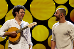 Hamilton de Holanda e Diogo Nogueira: o Festim em modo Bossa Negra