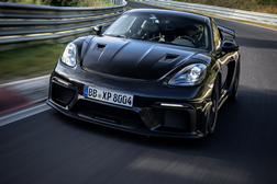 Porsche 718 Cayman GT4 RS nos testes finais - E passou com distinção