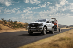 Ford apresenta o primeiro Ranger PHEV de sempre - Tecnologia híbrida plug-in no segmento das pick-up médias