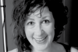 Masterclass e Conferência com Claire Bishop em Serralves