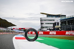 Michelin desiste do novo pneu dianteiro para 2026 após anúncio de saída do MotoGP