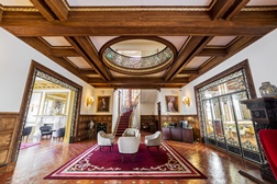 Hotel Infante Sagres reabre no Porto