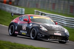 Miguel Faísca defende as cores da Nissan nas 24 Horas do Dubai